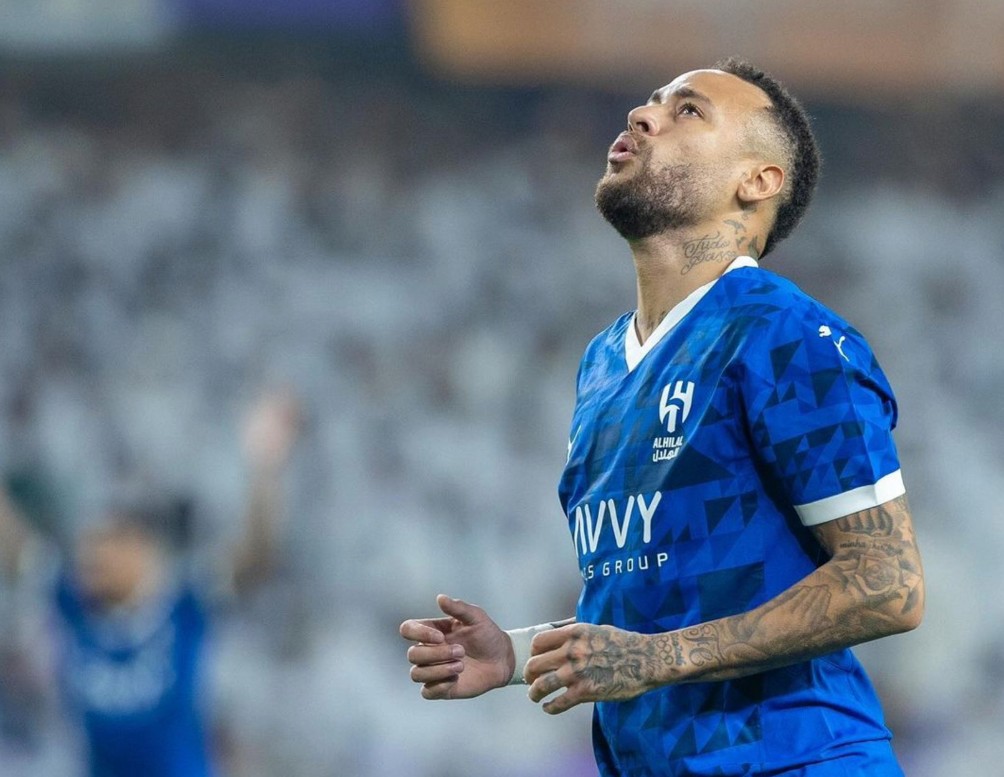 并重的更衣 并重的更衣